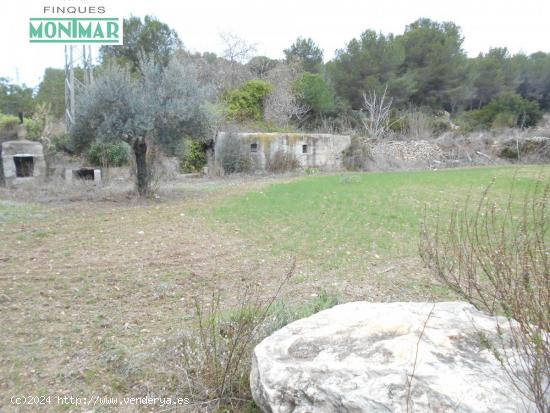 VENTA DE FINCA RUSTICA CON POZO LEGALIZADO. - BARCELONA