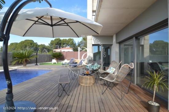 Casa en venta con vistas en Torredembarra - TARRAGONA