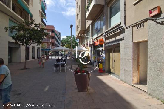 Parking con 110 plazas en el centro de Roquetes - BARCELONA