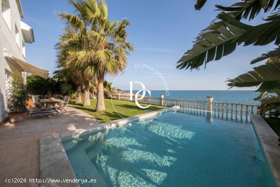 Casa en venta con vistas mar en Casernes - BARCELONA