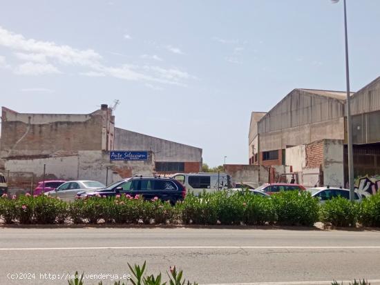 Solar industrial en venta en Vilanova i La Geltrú - BARCELONA