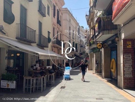 Local comercial en venta en el centro - BARCELONA