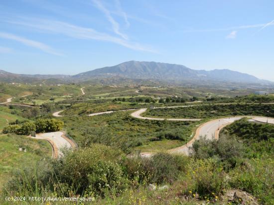 Parcela en venta para construir villa en La Cala Golf Resort, Mijas Costa - MALAGA