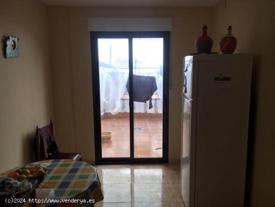 PRECIOSA CASA EN VILLANUEVA MESÍA DISTRIBUIDA EN DOS PLANTAS CON GARAJE INCLUIDO !!!! - GRANADA