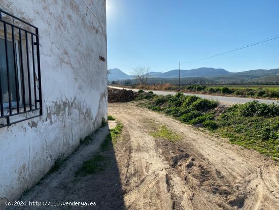 CASA DE CAMPO SITUADA EN LA FÁBRICA ZONA RURAL Y TRANQUILA PARA VIVIR !!!! - GRANADA