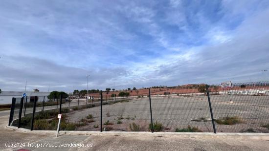 TERRENO INDUSTRIAL - BARCELONA