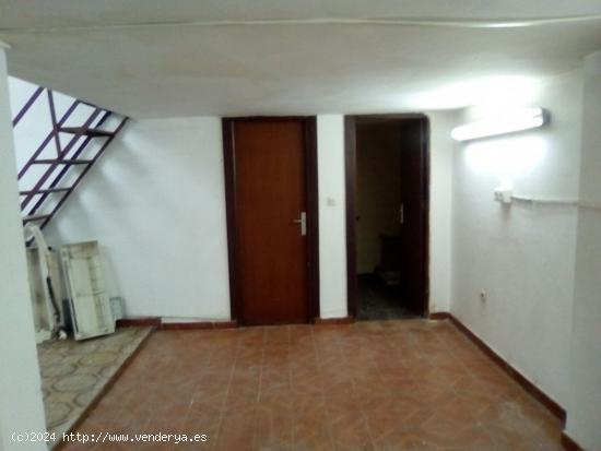 Se Vende en Sevilla - SEVILLA