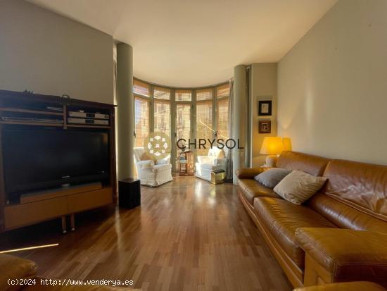 Piso en venta en el corazón de Barcelona. - BARCELONA