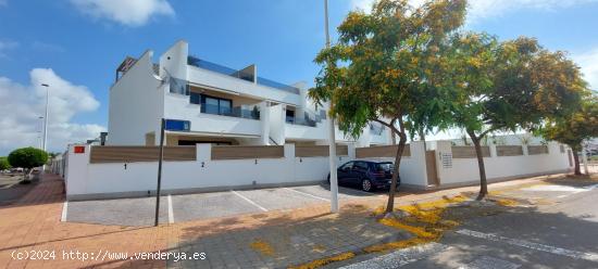 OPORTUNIDAD PLANTA BAJA EN RESIDENCIAL DE LUJO SAN PEDRO DEL PINATAR - MURCIA