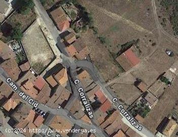 Oportunidad Única - Terreno urbano con Nave en Pueblo cerca de Arauzo de Miel - BURGOS