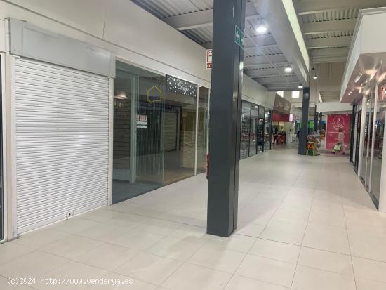 LOCAL COMERCIAL EN CENTRO COMERCIAL SAN DIEGO - MURCIA