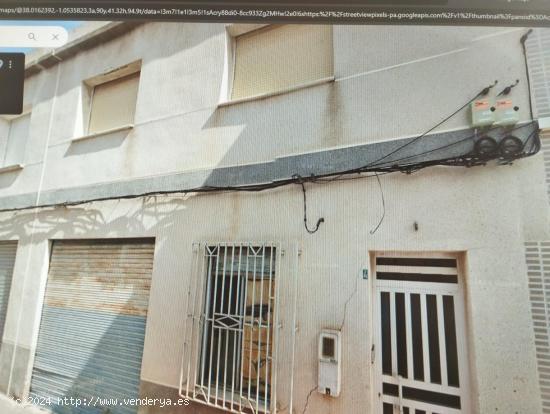 SE VENDE CASA EN SANTA CRUZ MURCIA - MURCIA