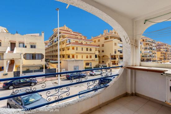 APARTAMENTO DE 3 DORMITRIOS 1 BAÑO EN LA MATA  CERCA DEL MAR ( TORREVIEJA) ALICANTE - ALICANTE