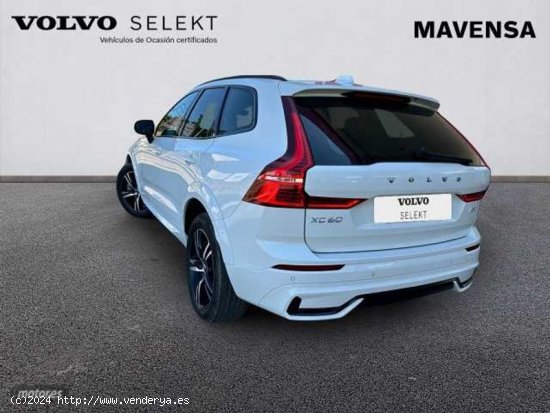 Volvo XC 60 XC60 R-Design, B4 mild hybrid (diesel) de 2022 con 40.000 Km por 48.900 EUR. en Badajoz