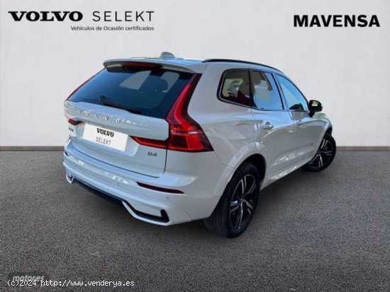 Volvo XC 60 XC60 R-Design, B4 mild hybrid (diesel) de 2022 con 40.000 Km por 48.900 EUR. en Badajoz