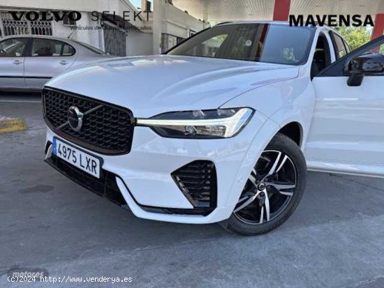 Volvo XC 60 XC60 R-Design, B4 mild hybrid (diesel) de 2022 con 40.000 Km por 48.900 EUR. en Badajoz