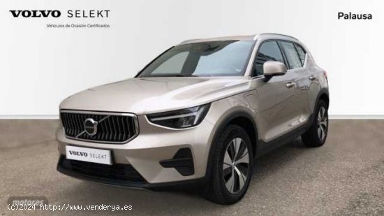 Volvo XC40 1.5 T4 PHEV RECHARGE CORE DCT 5P de 2023 con 17.040 Km por 40.995 EUR. en Valladolid