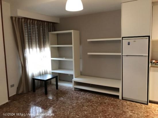 ALQUILER DE APARTAMENTO EN EL CENTRO, ZONA PLAZA SANTA ISABEL - MURCIA