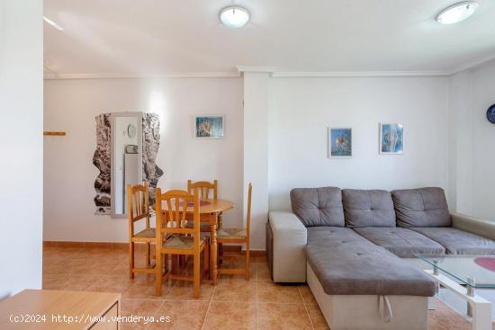 Apartamento de dos dormitorios con garaje incluido - ALICANTE