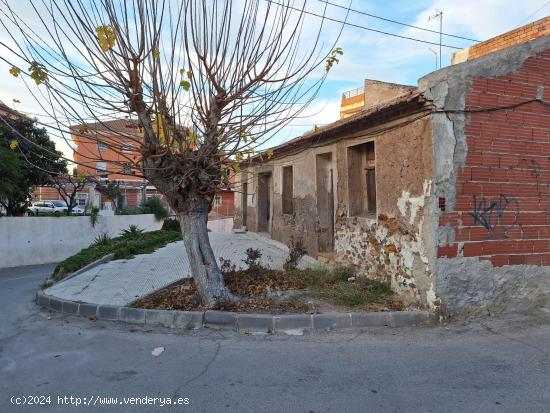 Se vende casa a reformar en Algezares junto a la montaña - MURCIA