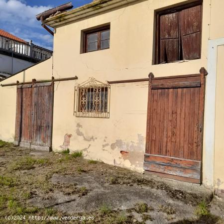 Casa de 2 plantas con terreno para reformar en Zurita - CANTABRIA