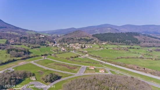 PARCELA URBANIZADA EN VIVANCO DE MENA - BURGOS