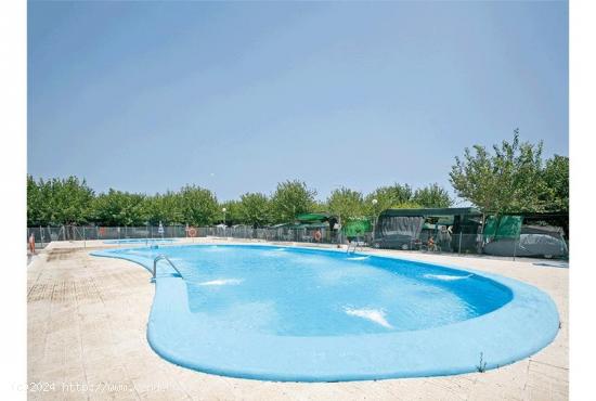 Camping en pleno funcionamiento en Moncofa Castellón - CASTELLON