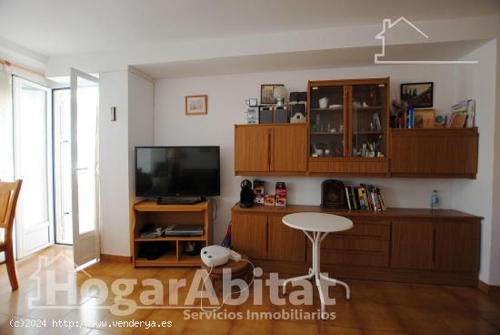 ACOGEDOR APARTAMENTO CON TERRAZA JUNTO A LA PLAYA - VALENCIA