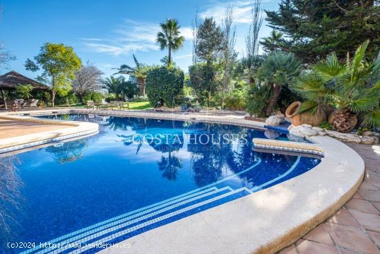 #1 · Finca Mediterránea en Benissa Costa Blanca | VISTAS AL MAR · 10.000m2 Parcela · Helipuerto 