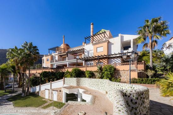 Fantástico piso en excelente urbanización en Castell de Ferro - GRANADA