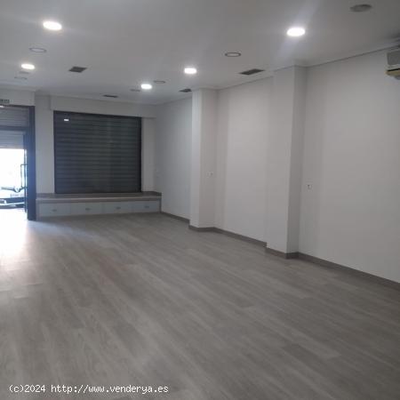 ALQUILER LOCAL COMERCIAL - MALAGA