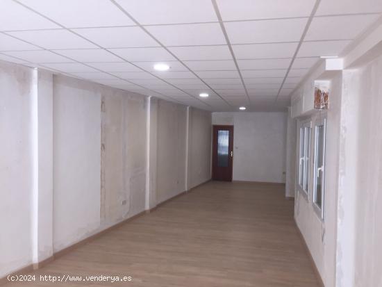 Local comercial en Ramon y Cajal - ALBACETE