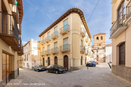 EDIFICIO EN VENTA EN EL CORAZON DE GUADIX - GRANADA