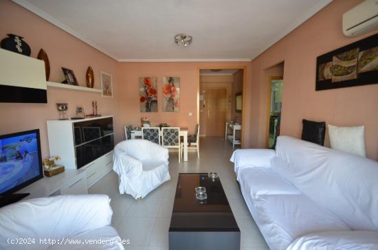 SE VENDE EN BENIDORM APARTAMENTO DE TRES DORMITORIOS A UN PASO DE LA PLAYA. SEVEND GROUP.ES - ALICAN