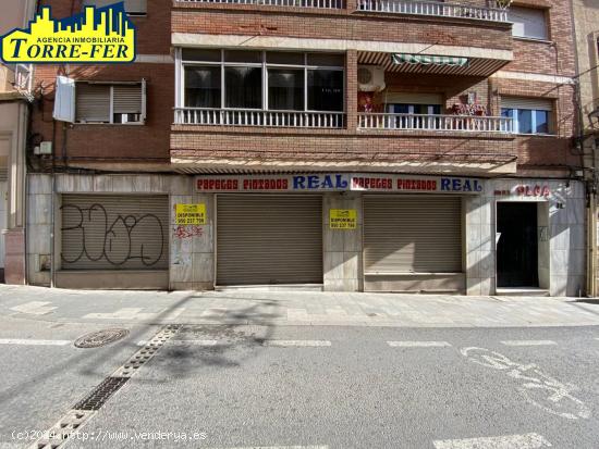 LOCAL COMERCIAL EN CALLE REAL - ALMERIA