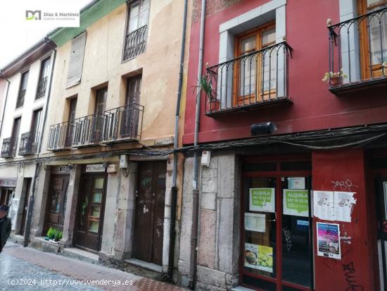 LOCAL CASCO ANTIGUO. ENTRE LA PLAZA MAYOR Y LA CATEDRAL - LEON