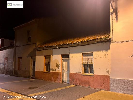 CASA PLANTA BAJA CON PATIO EN EL CENTRO DE TROBAJO DEL CAMINO - LEON