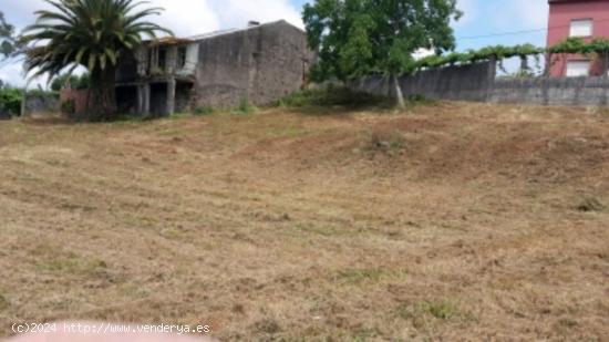 VENTA DE CASA PARA RESTAURAR EN SANTIAGO, LUGAR DE MARROZOS - A CORUÑA