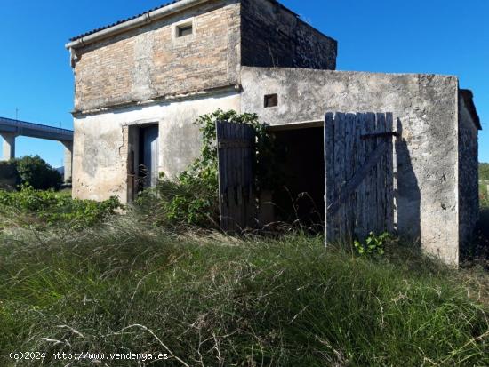 FINCA RUSTICA AL LADO DEL RIO EBRO CON CASA DE 28m2 Y CERCA DE AMOPSTA - TARRAGONA