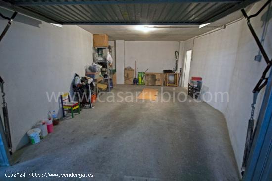 Se Vende en Onil - ALICANTE