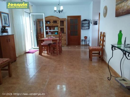 ESTUPENDA CASA EN LA CARLOTA. ¡ VENTA POR SÓLO 90.000 €! - CORDOBA