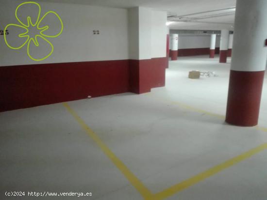 En venta 10 plazas de parking en la calle Antonio Martínez Garro de Puerto Lumbreras. - MURCIA