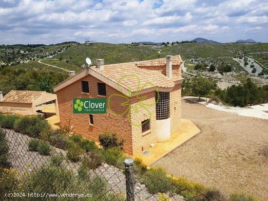 En venta una finca y vivienda en la diputación de Bejar. - MURCIA