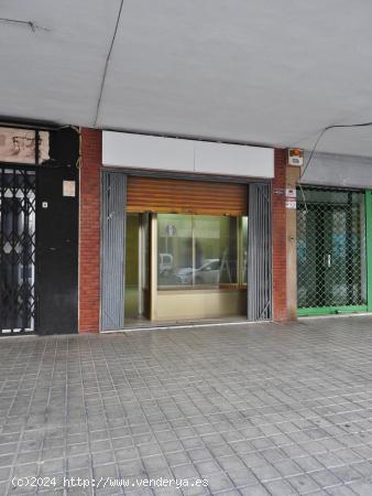 FANTASTICO LOCAL EN ALQUILER DE 60 m2 EN ALMERIA CAPITAL, CERCA DE LOS JUZGADOS - ALMERIA