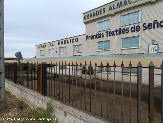  Nave industrial en Onzonilla actualmente arrendada. Inversores rentabilidad. - LEON 