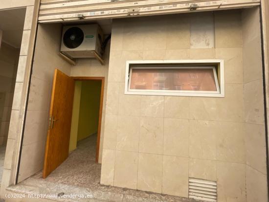  SE VENDE LOCAL POR PLAZA DE LA APARADORA - ALICANTE 