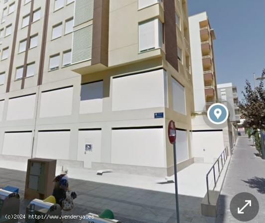  FANTÁSTICO BAJO COMERCIAL EN ZONA DE LA VIÑA - MURCIA 