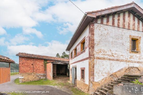 CASA RUSTICA EN LA PERAL - ASTURIAS