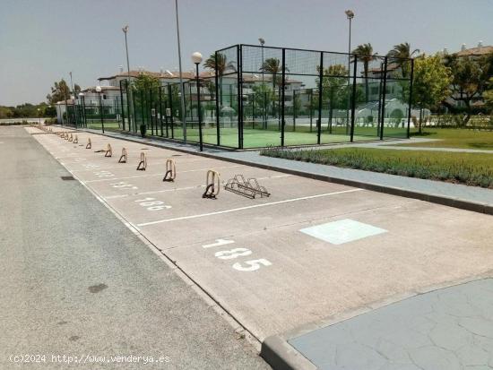 OFERTA PLAZAS DE APARCAMIENTO EN TAYMAR - CADIZ