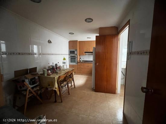  EXCELENTE VIVIENDA EN CAMINO DE LOS MAGROS - ALICANTE 